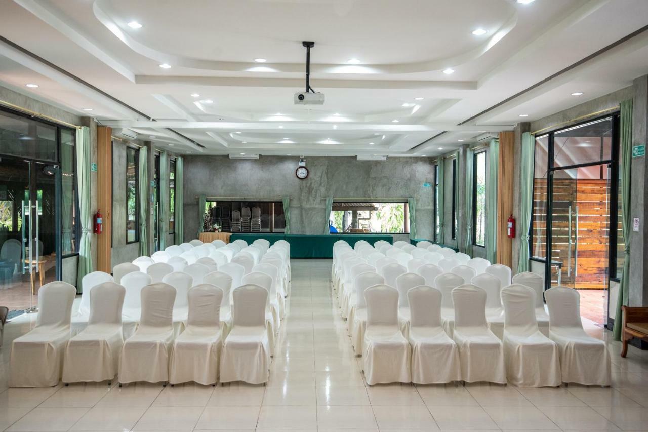 Oyo 351 Palmsuay Resort Khao Saming ภายนอก รูปภาพ